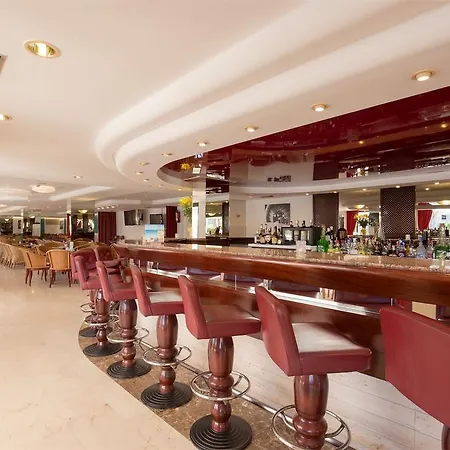 Hotel Bella Playa & 4*
