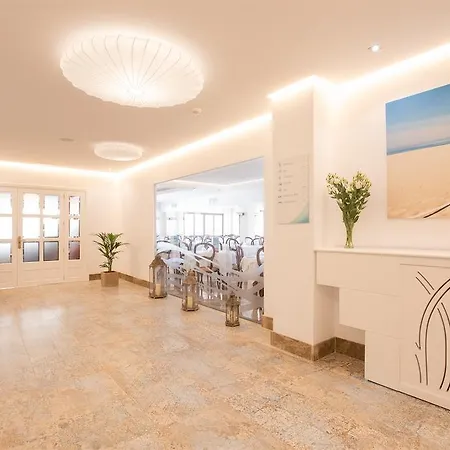 Hotel Bella Playa &